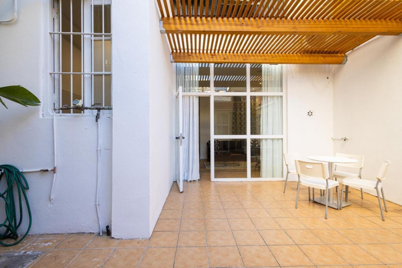 Florit Flats - The Vella Apartment Valensiya Dış mekan fotoğraf