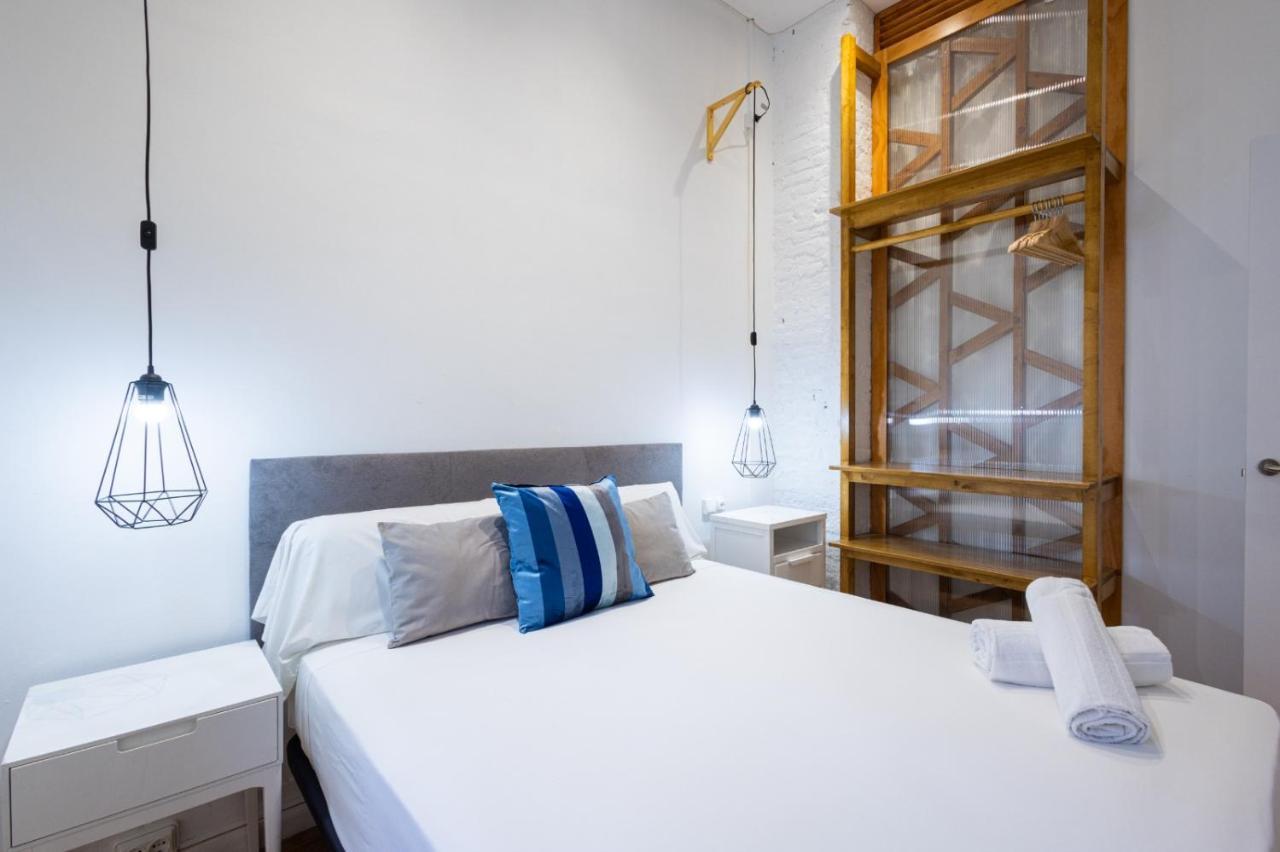 Florit Flats - The Vella Apartment Valensiya Dış mekan fotoğraf